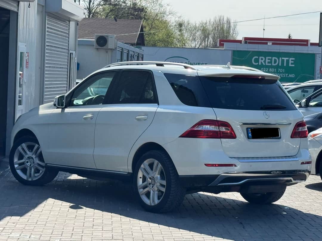 Mercedes ML 250 2