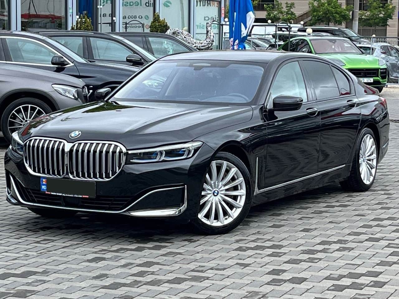 BMW 745e 2020