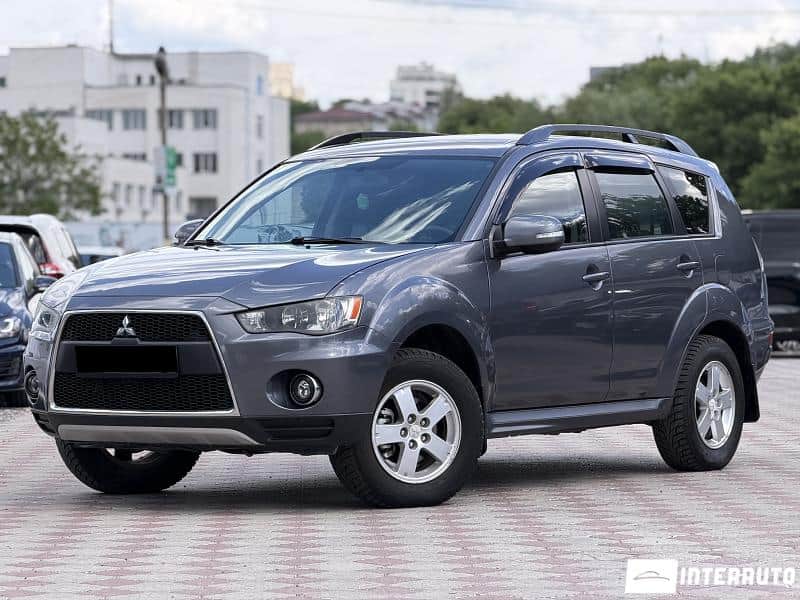 Mitsubishi Outlander XL 2011