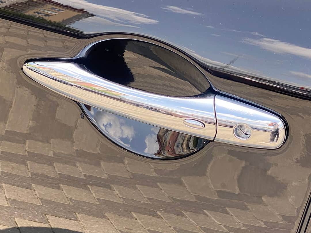 Infiniti Q70 5
