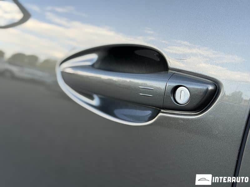 Peugeot 3008 5