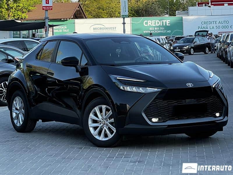Toyota C-HR 2024