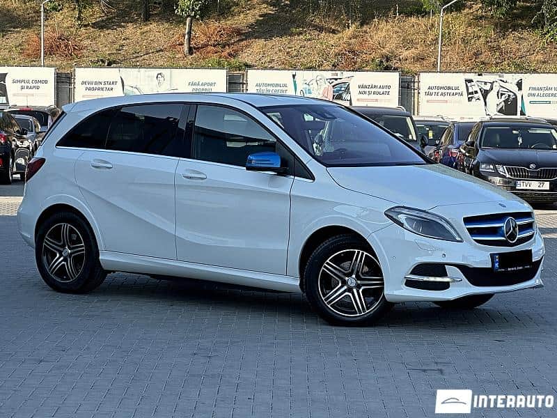 Mercedes B 250E 2015