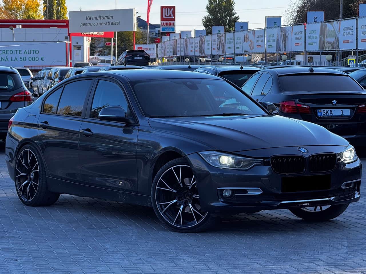 2012 BMW 320