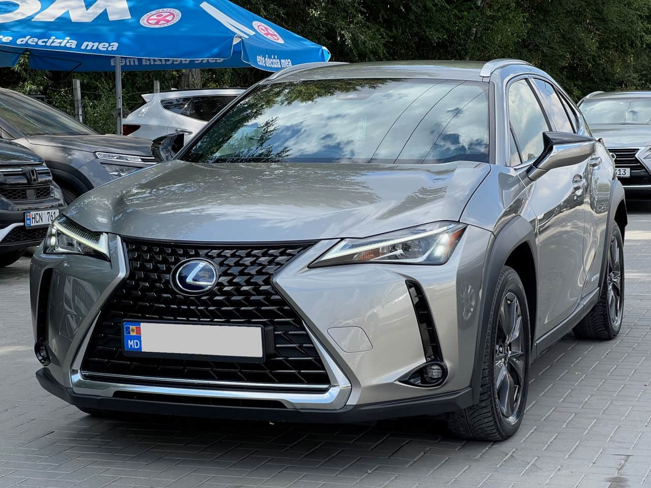 Lexus UX 250h 2021
