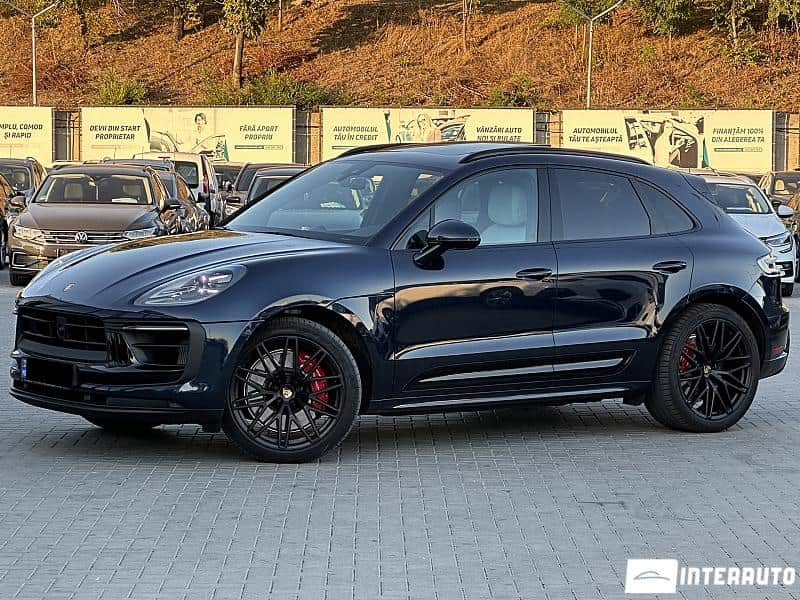 Porsche Macan GTS 2