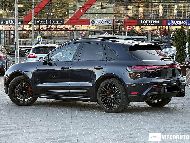Porsche Macan GTS 4