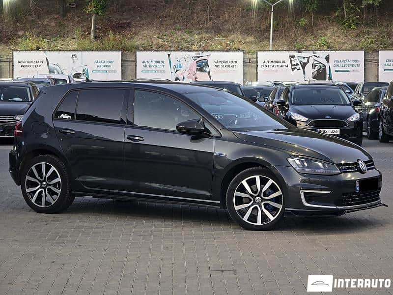 2014 Volkswagen Golf GTE
