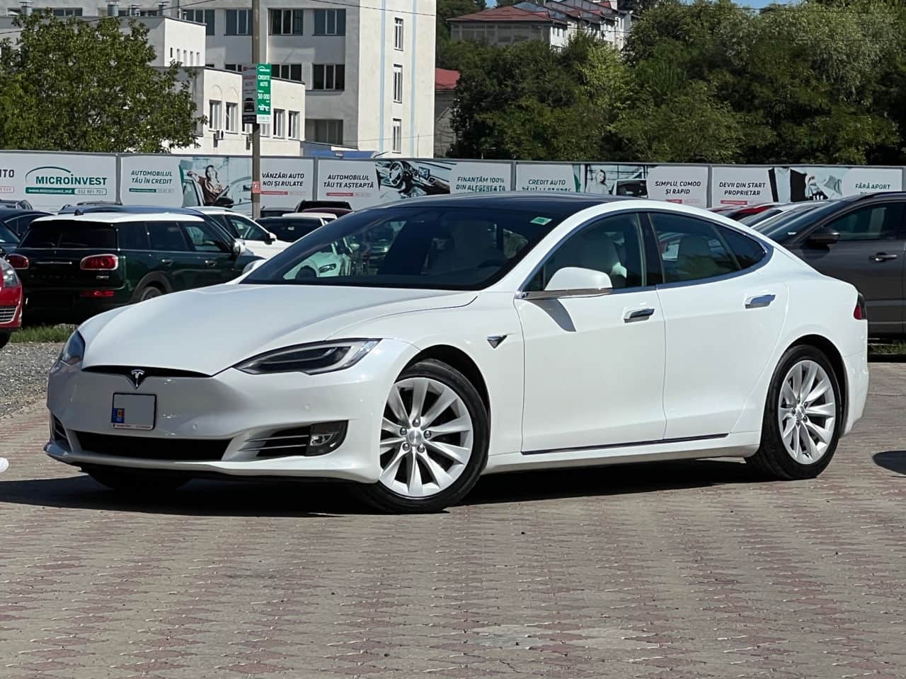 Tesla Model S 2020