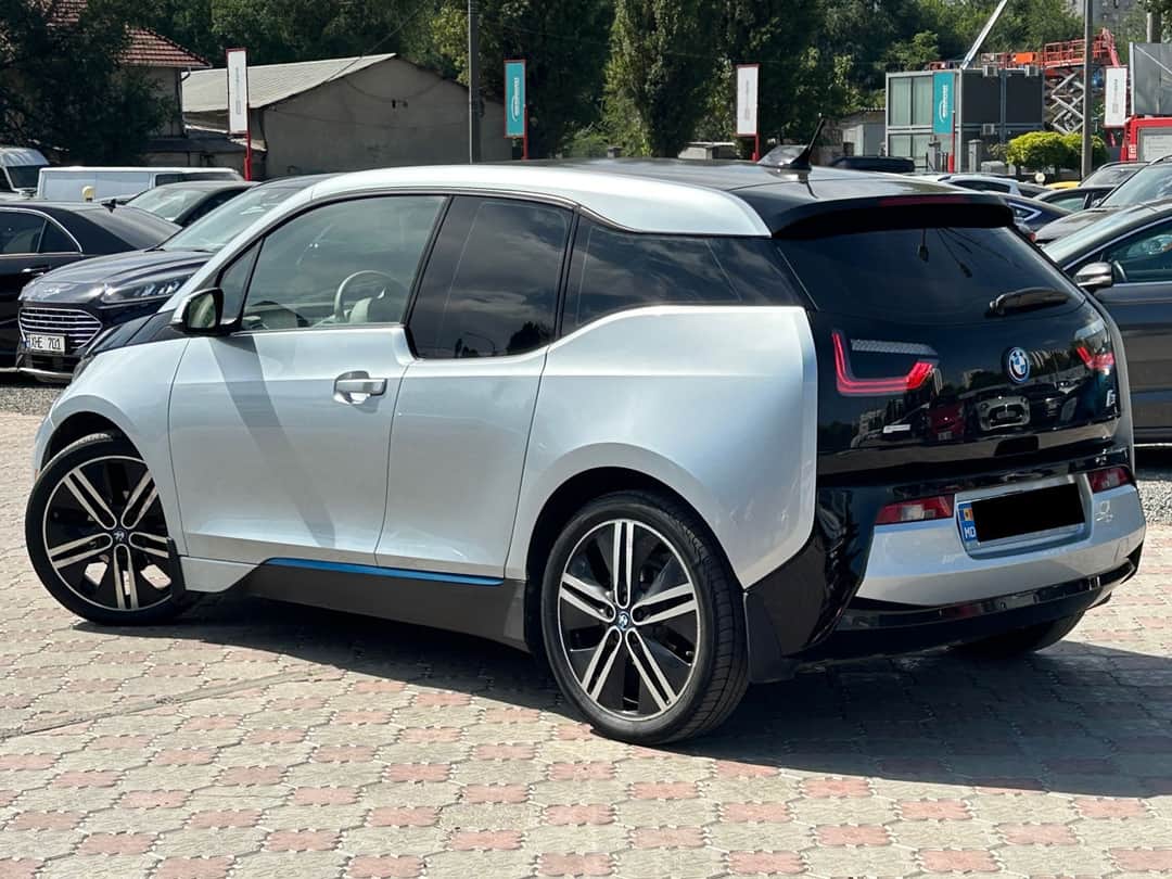 BMW i3 2