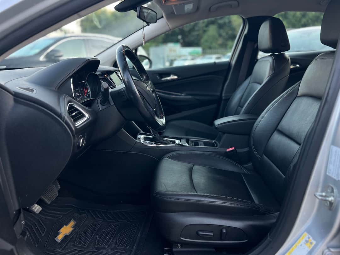 Chevrolet Cruze 5