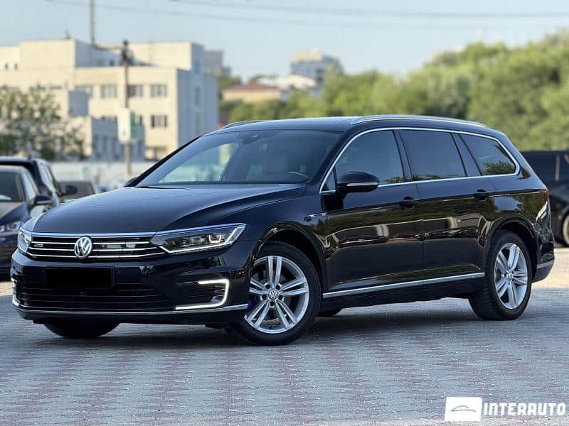 Volkswagen Passat GTE 2015