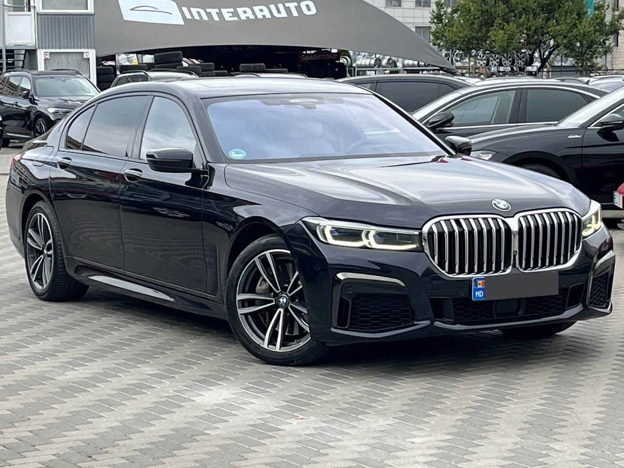 BMW 750 2019
