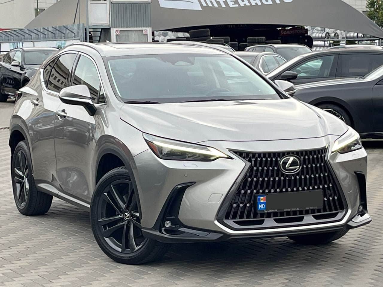 Lexus NX 450H+ 2023