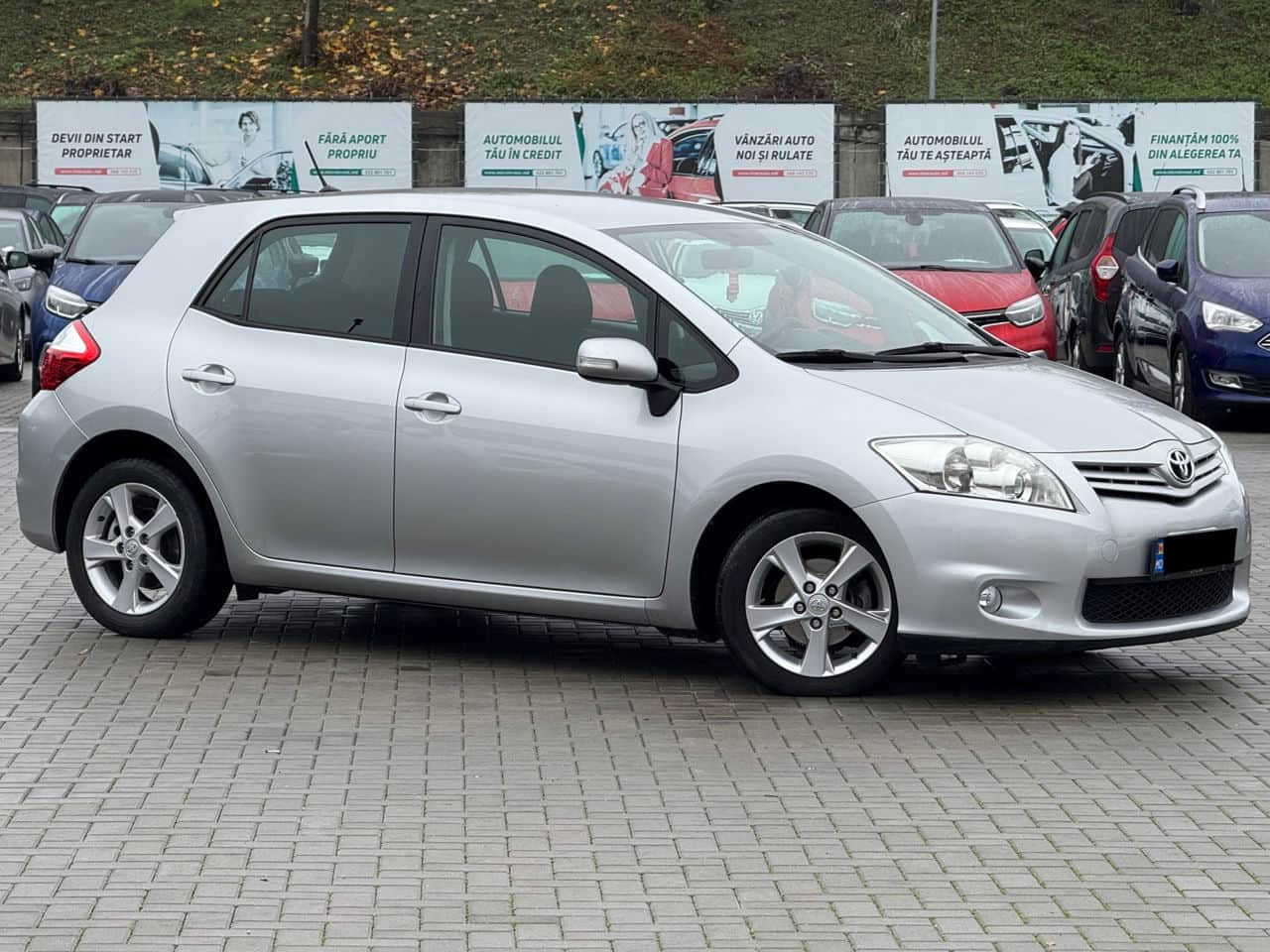 Toyota Auris 2012