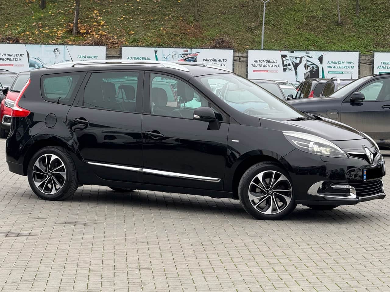 2015 Renault Grand Scenic