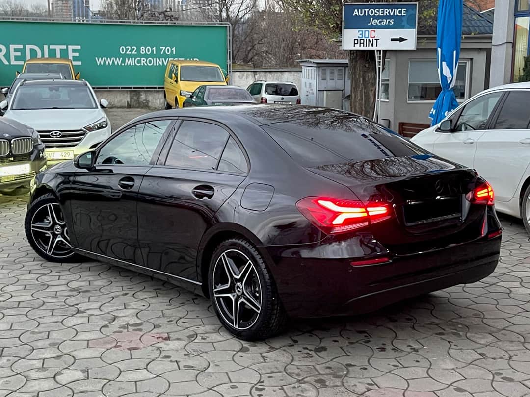 Mercedes A 180 2