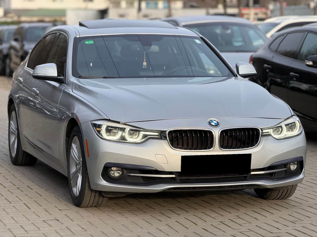 2017 BMW 330