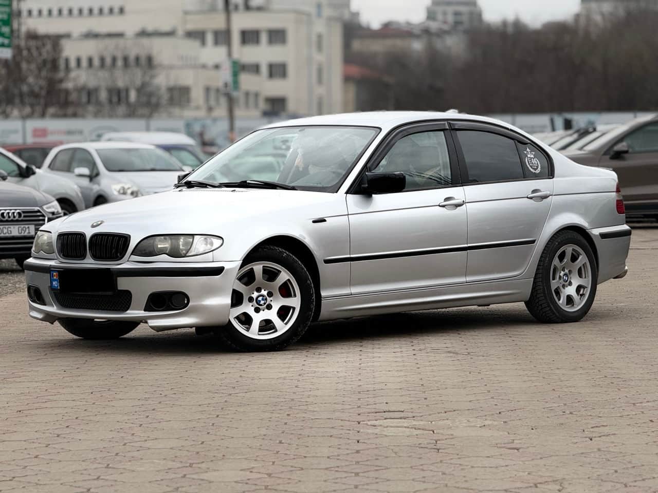BMW 320 2004