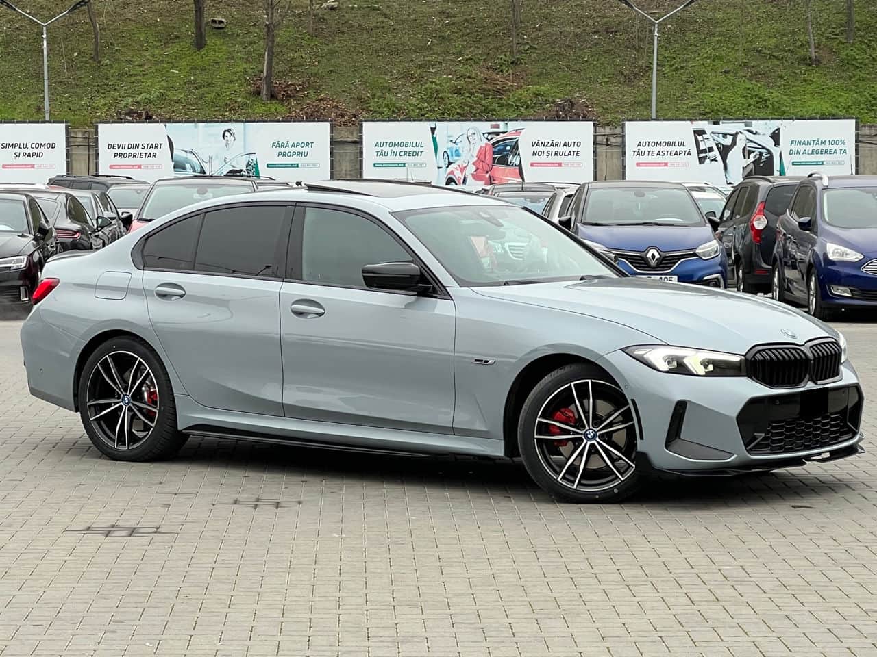 BMW 330E 2023