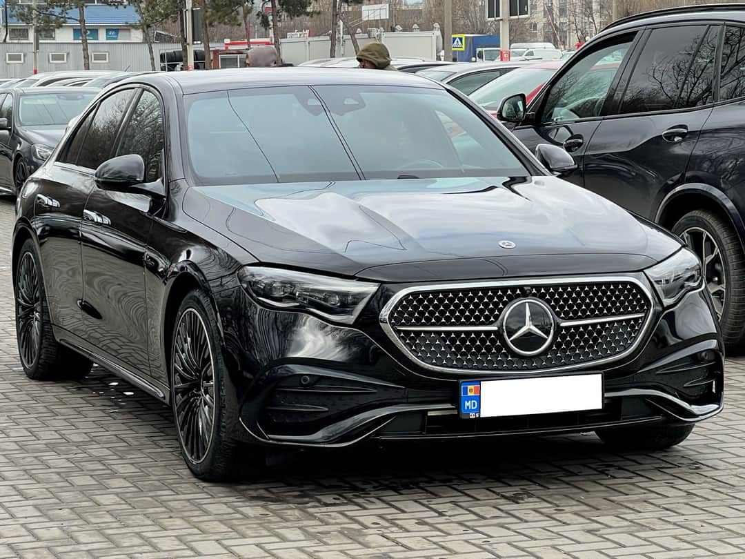 Mercedes E 300de 3
