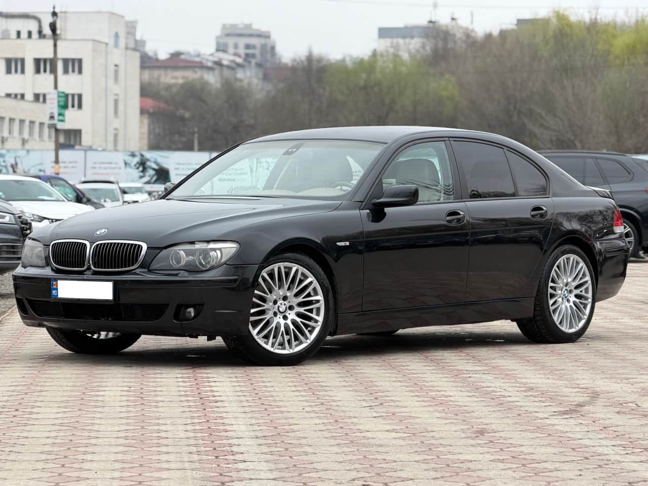 BMW 730 2004
