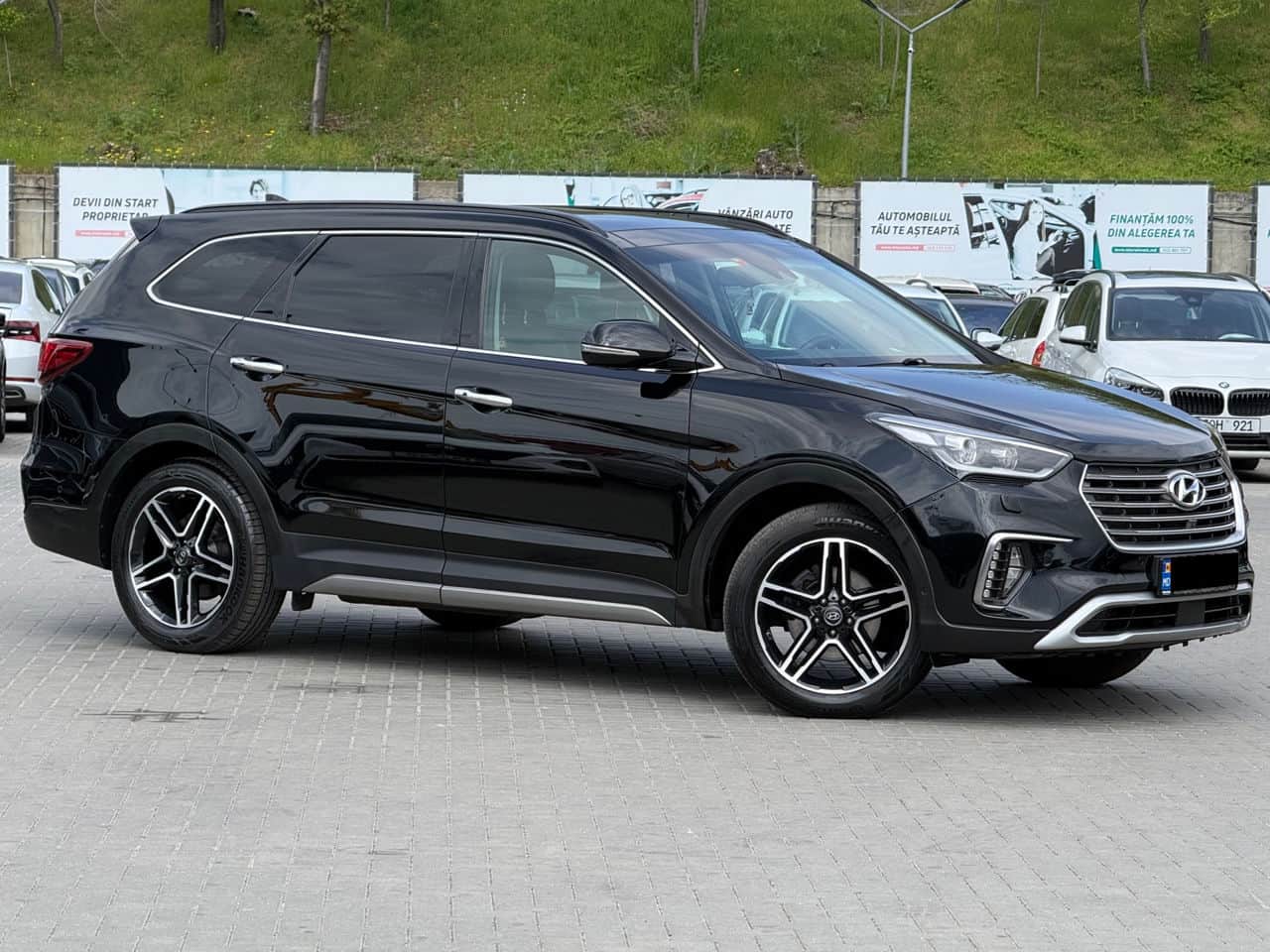 Hyundai Grand Santa Fe 2017