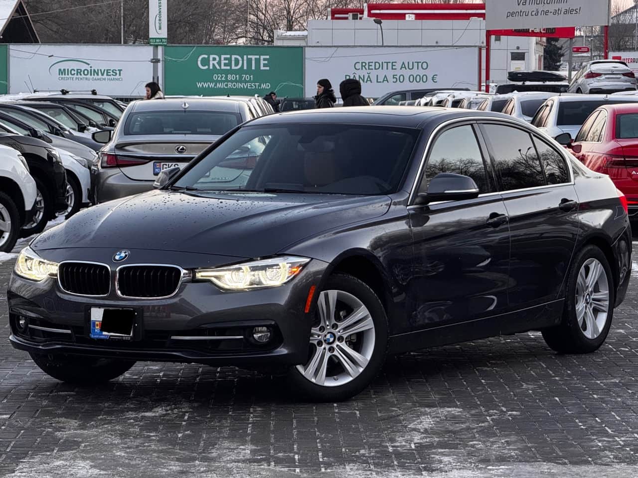 BMW 330 2018