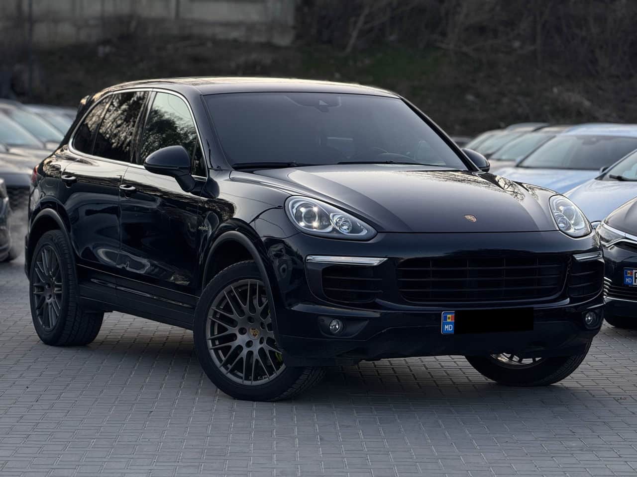 Porsche Cayenne S Hybrid 2016