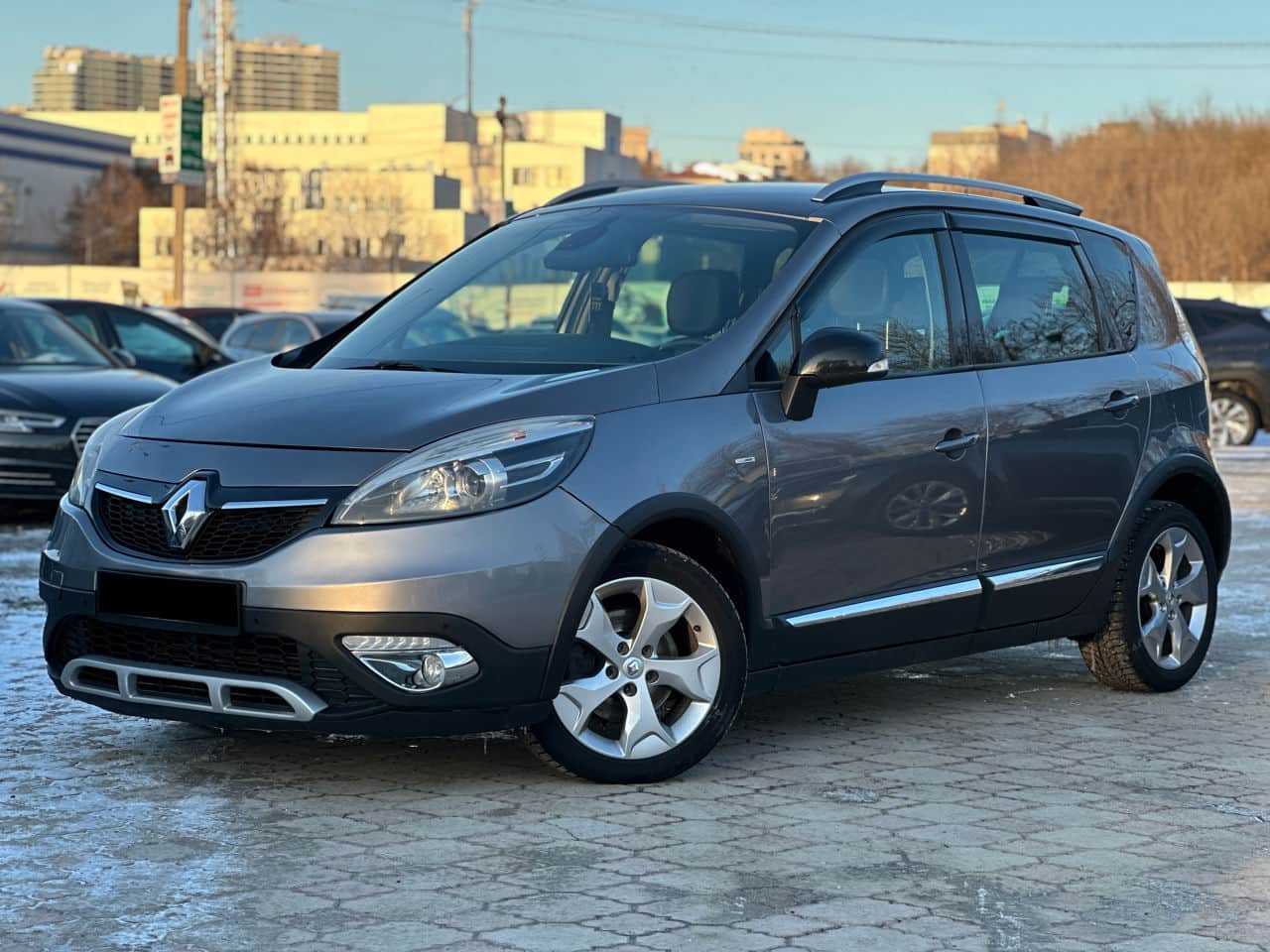 Renault Scenic X-Mode 2015