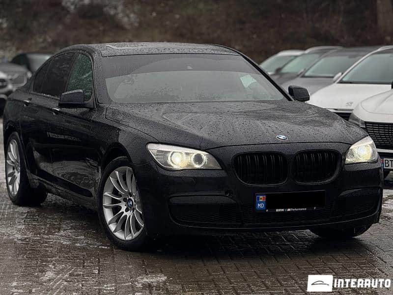BMW 740 2011