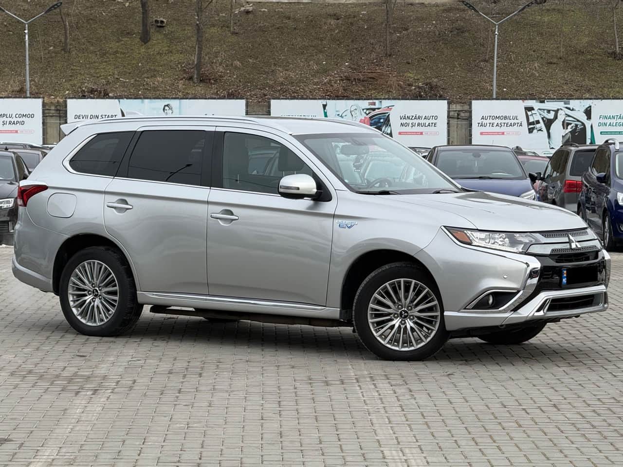 2019 Mitsubishi Outlander