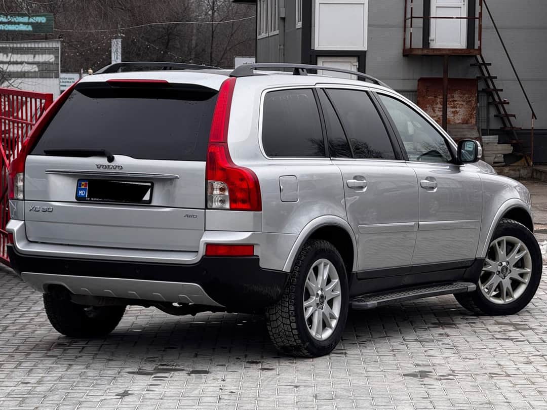 Volvo XC 90 4