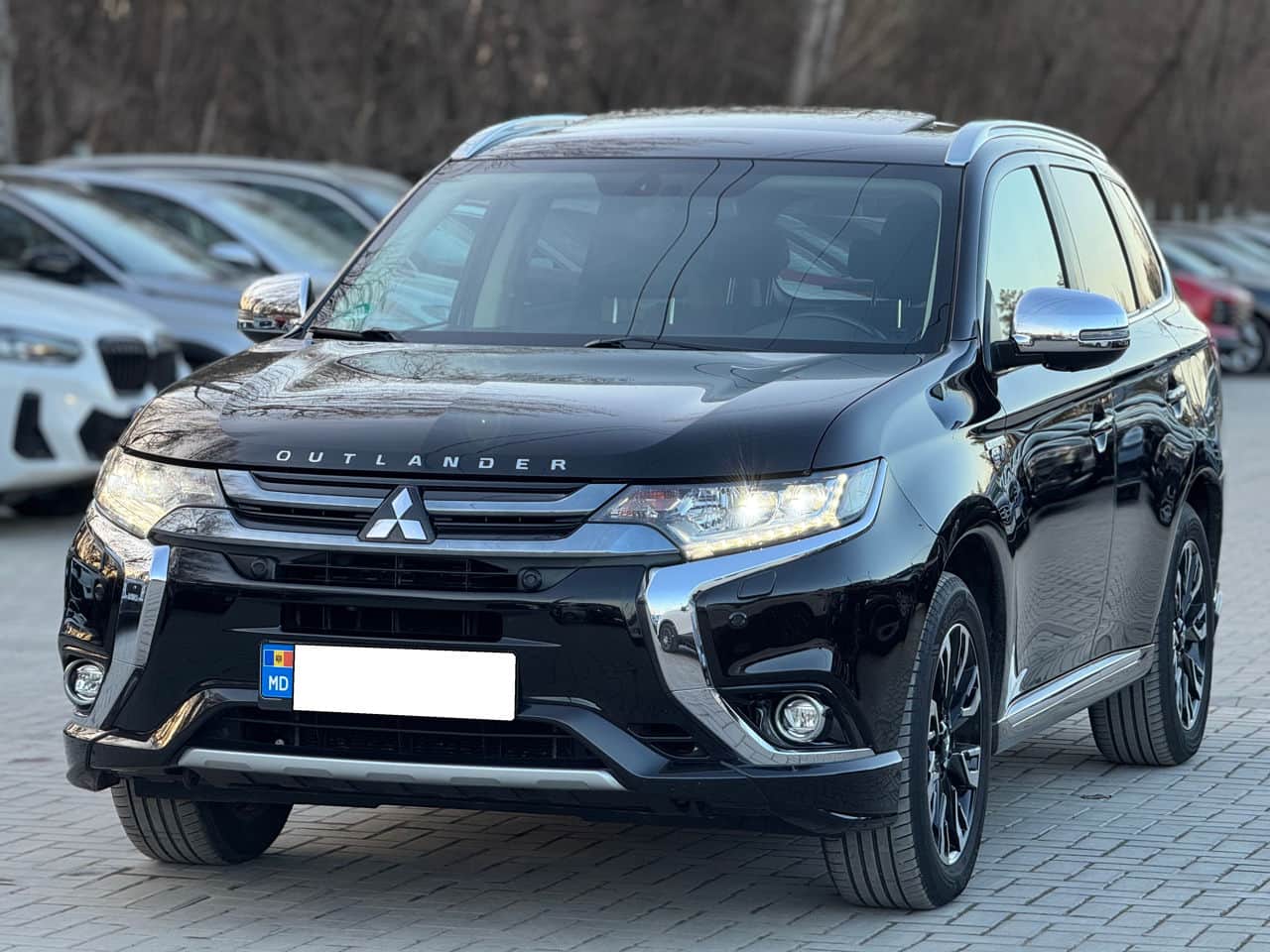 Mitsubishi Outlander 2016