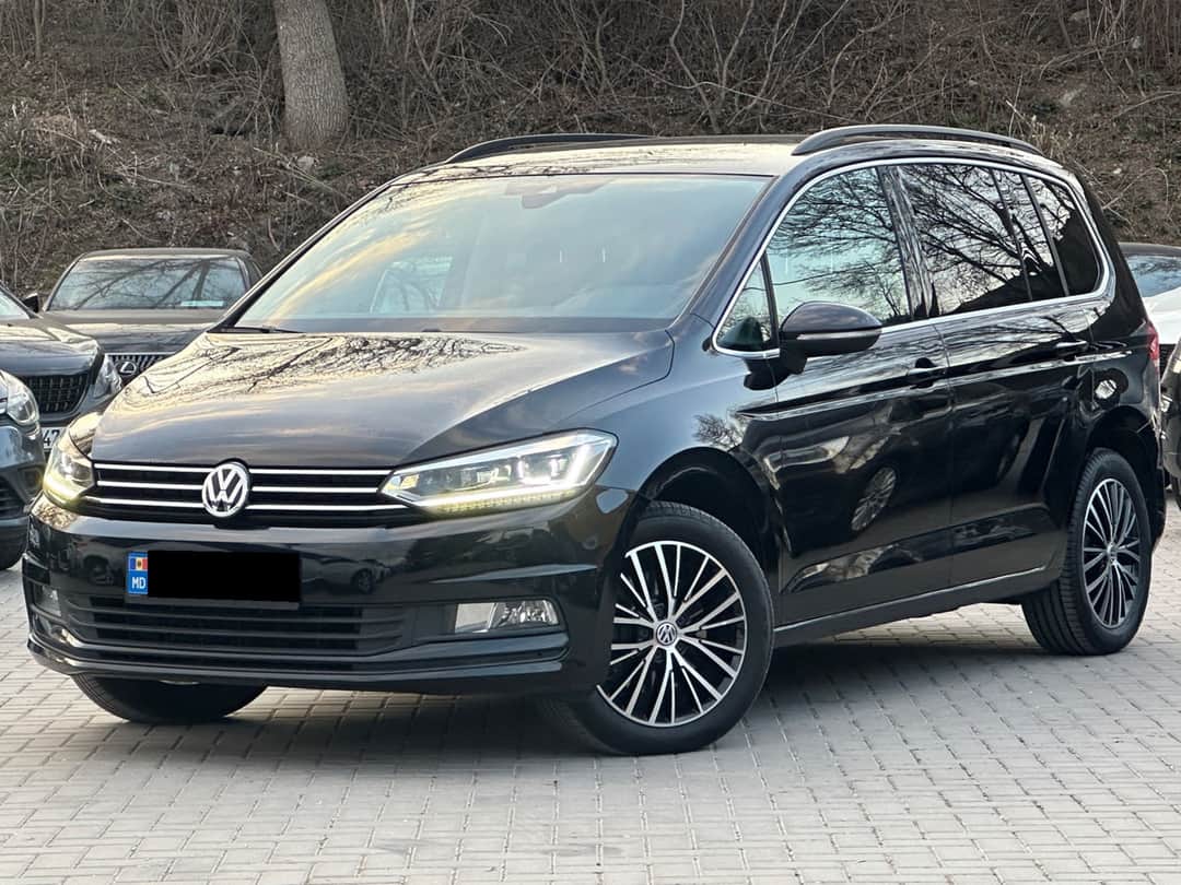 Volkswagen Touran 2