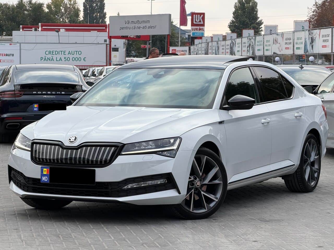 2020 Skoda Superb — Foto 1