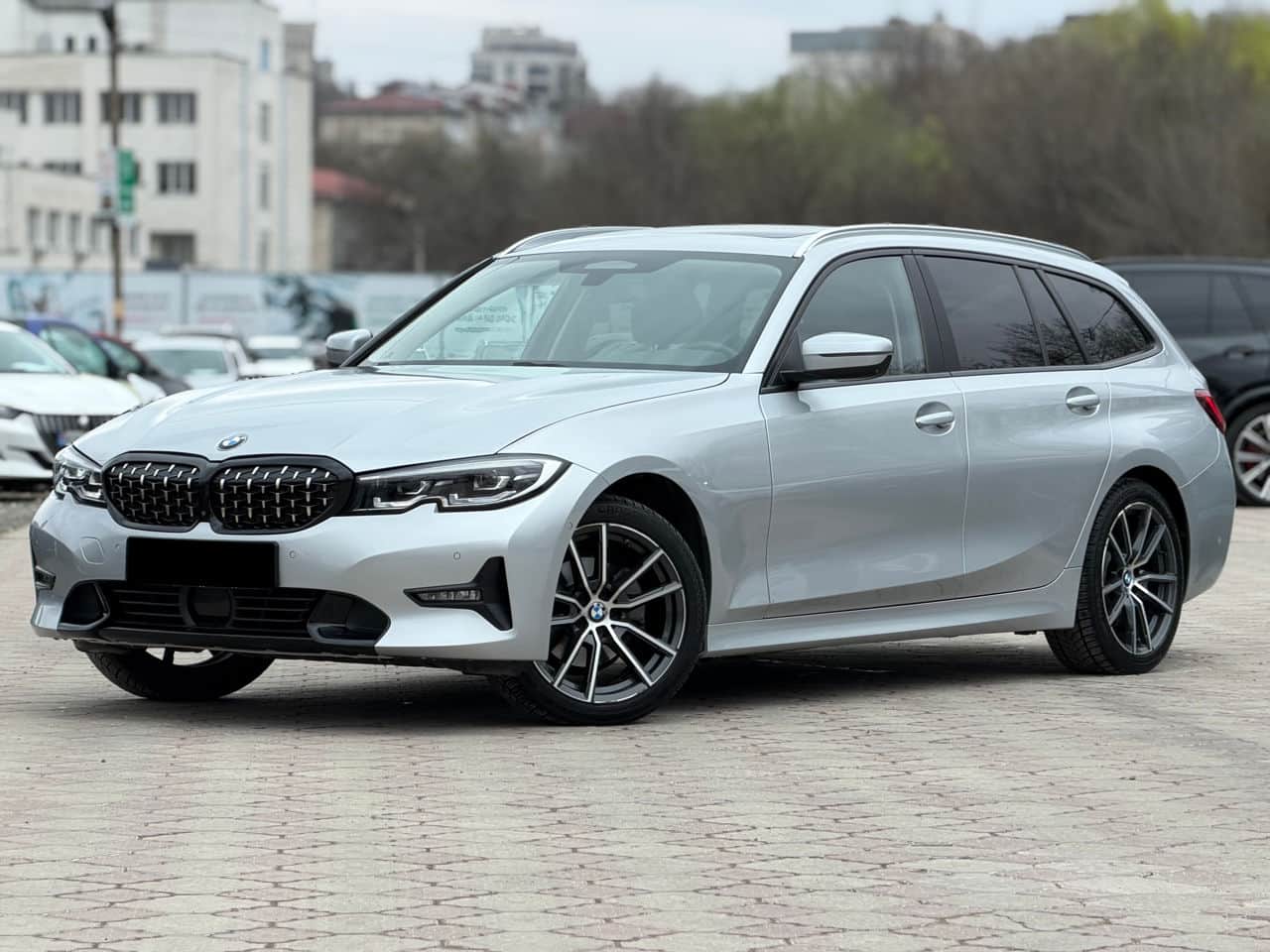 BMW 320 2019