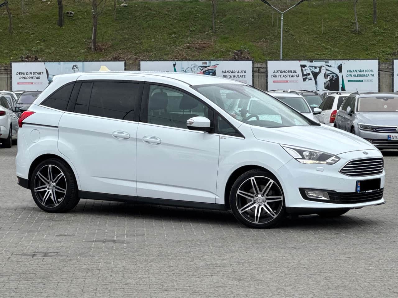 Ford Grand C-MAX 2015