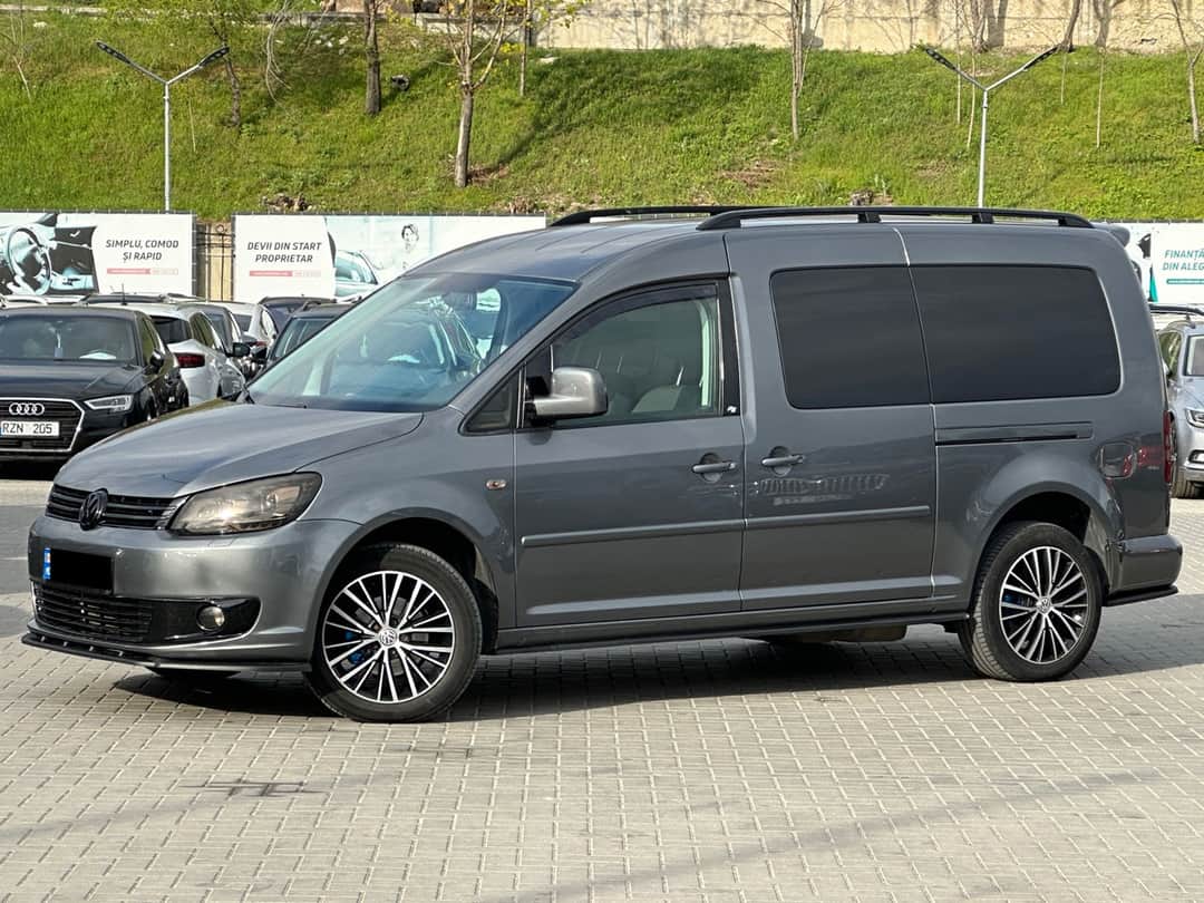 Volkswagen Caddy Maxi 2