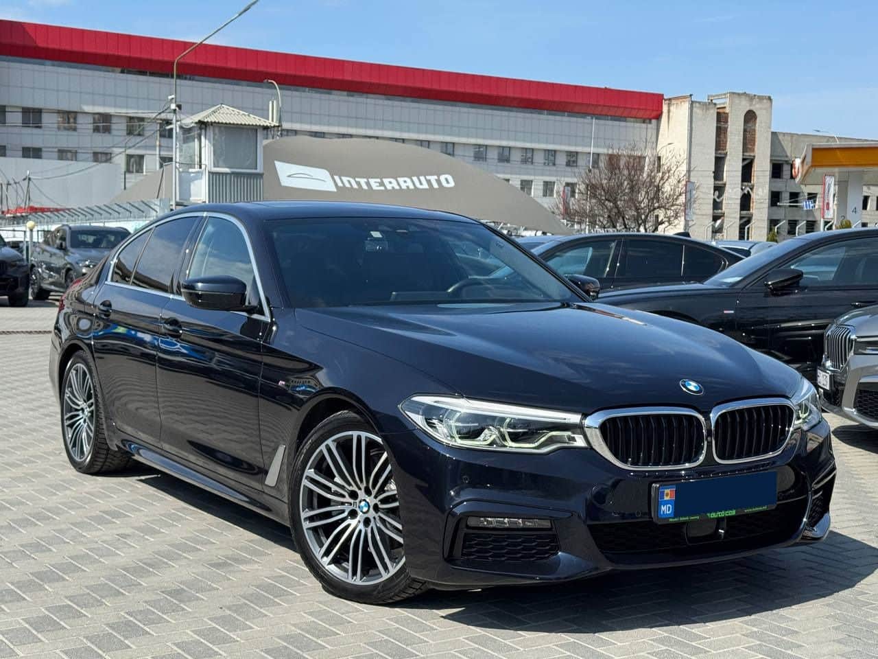 2020 BMW 520