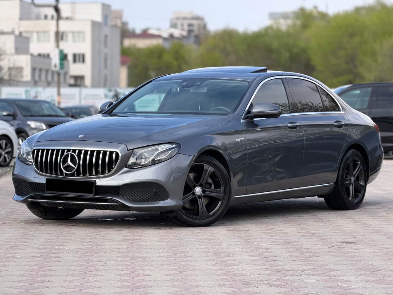 Mercedes E 220 2016