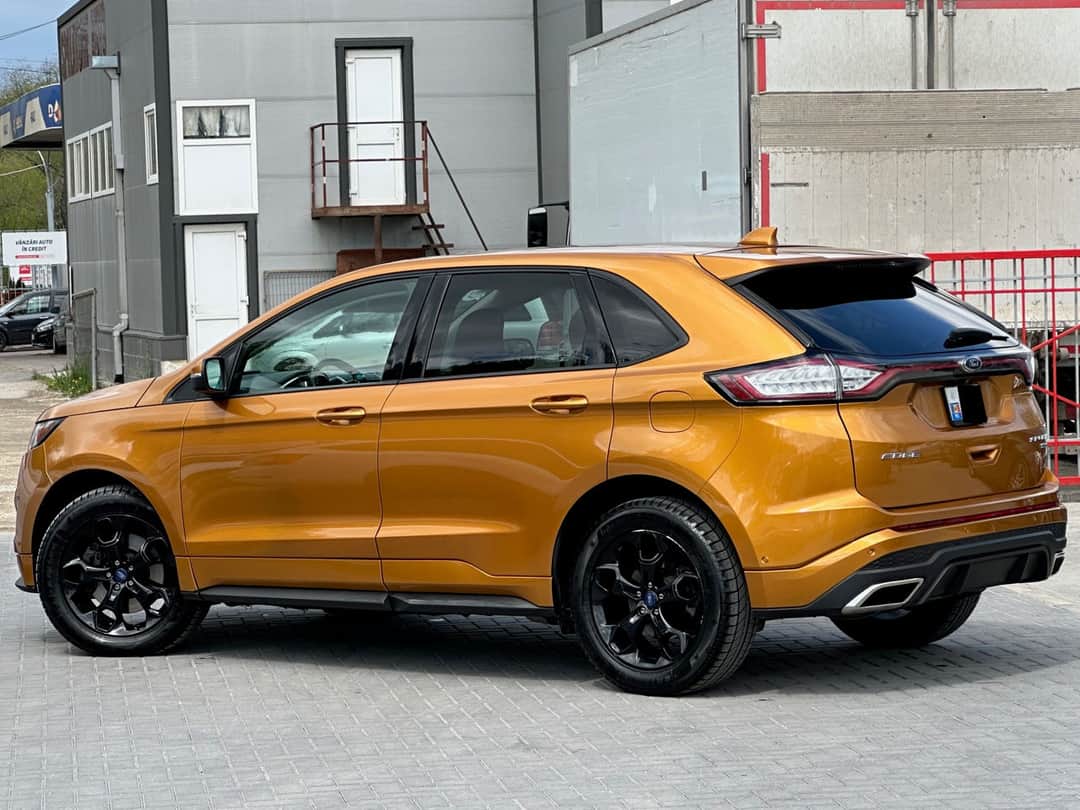 Ford Edge 4