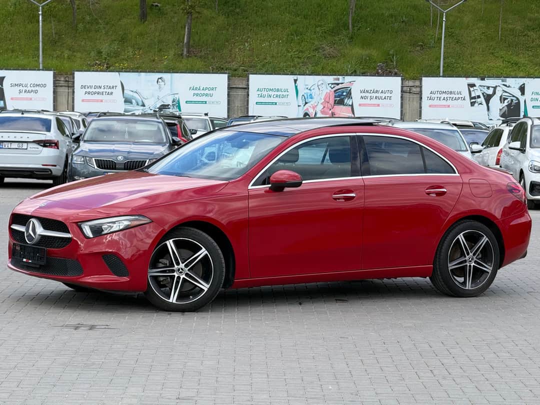 Mercedes A 220 2