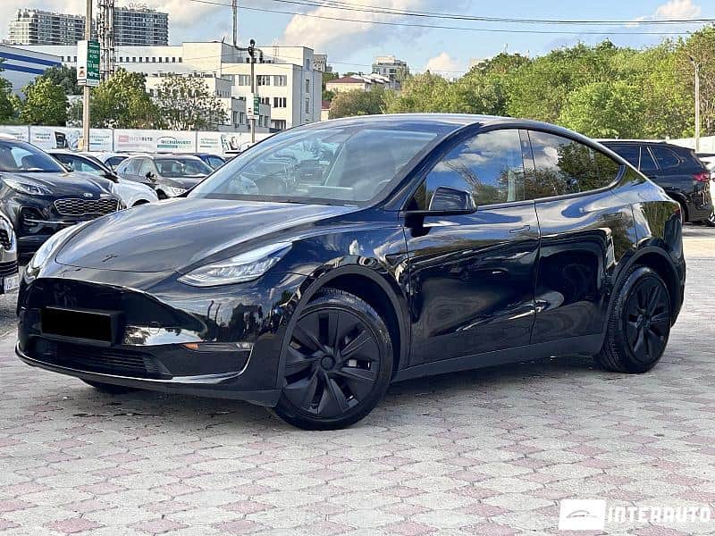 Tesla Model Y 2021