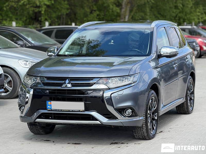 Mitsubishi Outlander 2015