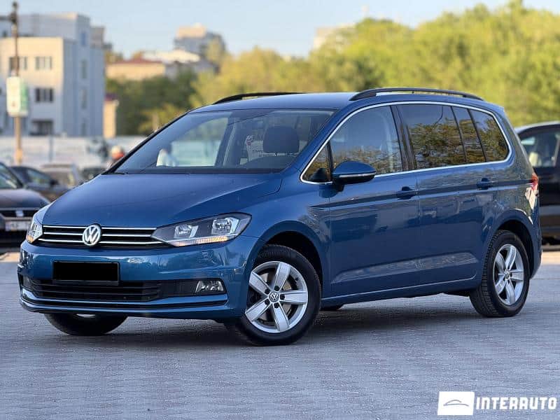 2019 Volkswagen Touran — Foto 1