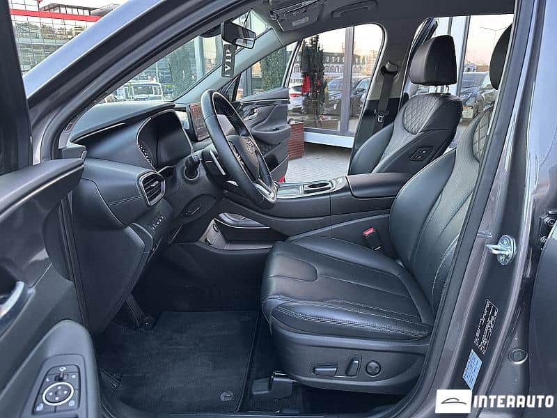 Hyundai Santa Fe 5