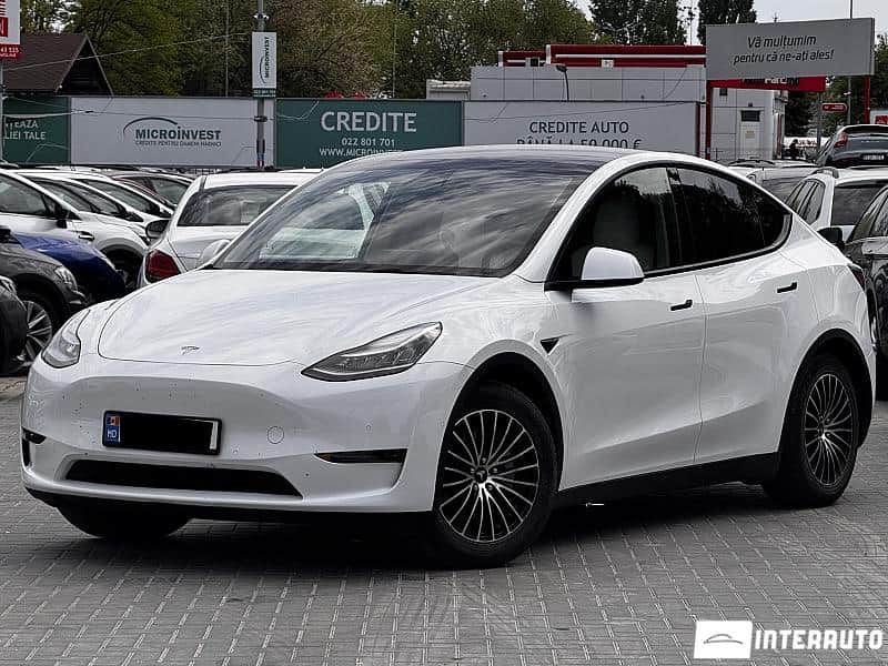 Tesla Model Y 2022