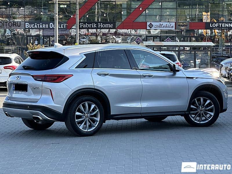 Infiniti QX50 3