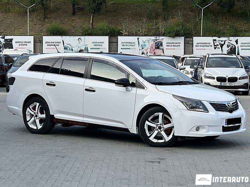 Toyota Avensis 2011